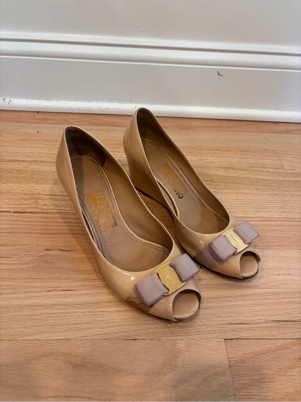 Salvatore Ferragamo "Vara" bow peep-toe patent leather wedge pumps size 8